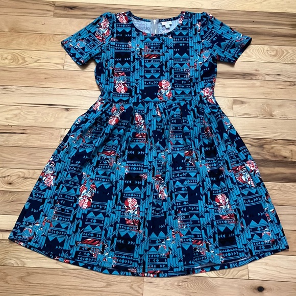 LuLaRoe Amelia Dress - Size M